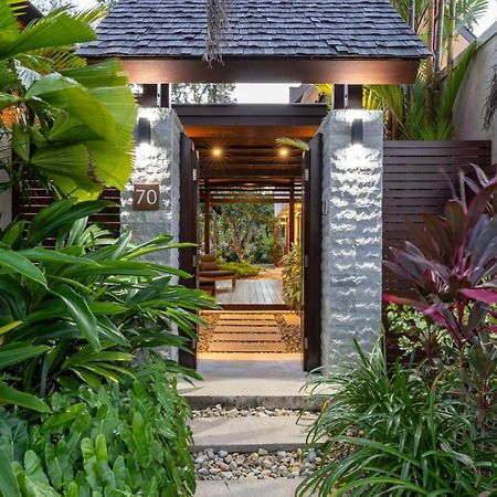 Niramaya Villas And Spa Port Douglas Bagian luar foto