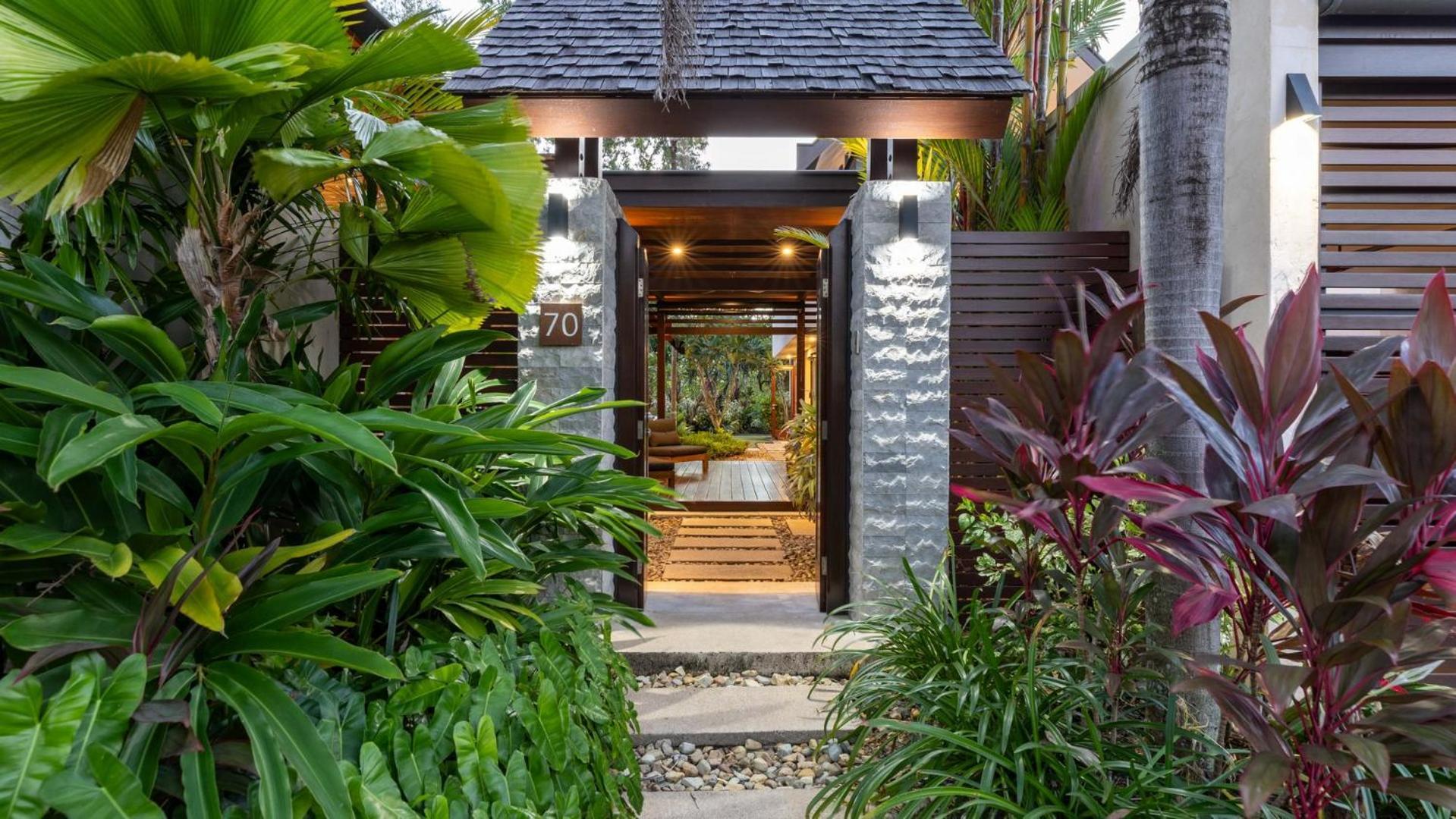 Niramaya Villas And Spa Port Douglas Bagian luar foto