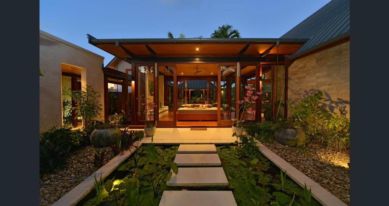 Niramaya Villas And Spa Port Douglas Bagian luar foto