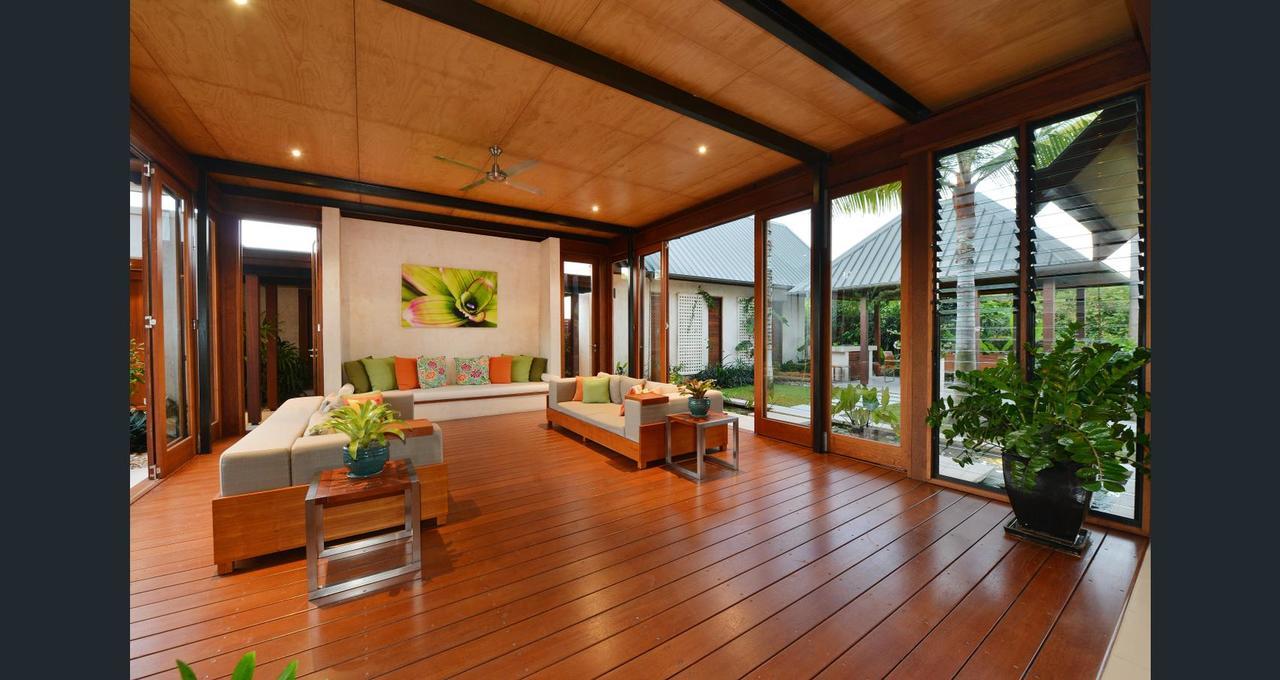 Niramaya Villas And Spa Port Douglas Bagian luar foto